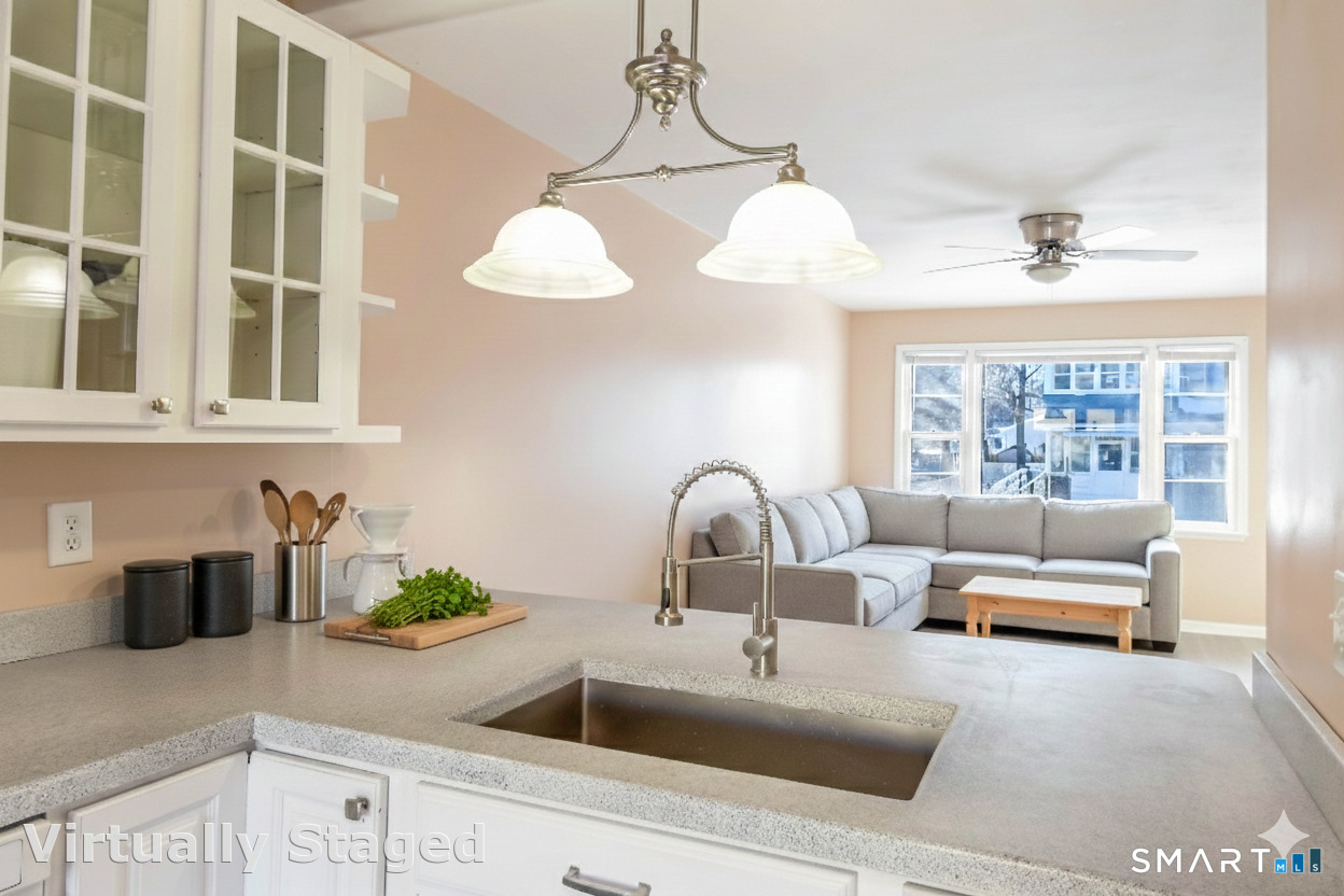 30 Kent Avenue Bridgeport, CT 06610 - Photo 4 of 24