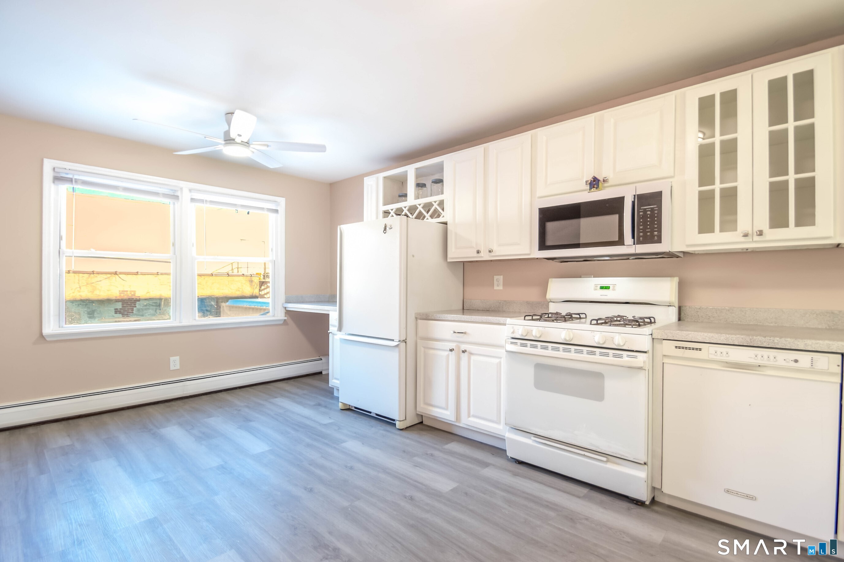 30 Kent Avenue Bridgeport, CT 06610 - Photo 9 of 24