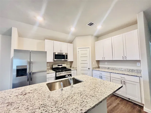 $2,250 | 17327 Roxboro Ridge Lane, Crosby, TX 77532