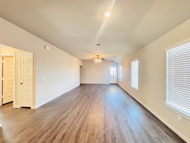 $2,250 | 17327 Roxboro Ridge Lane, Crosby, TX 77532