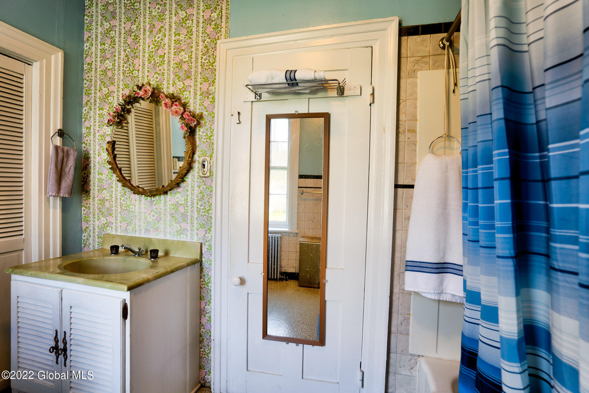 14 Walnut Street Catskill, NY 12414 - Photo 16 of 41 EE8E74CF-9669-4750-B602-C138CC83B769