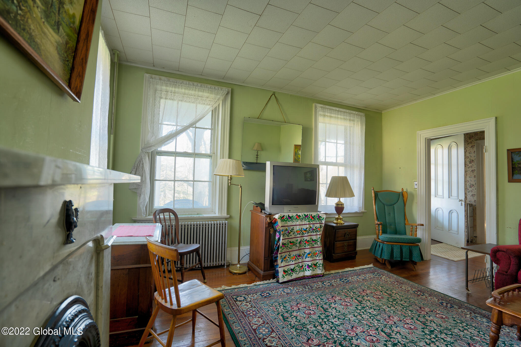 14 Walnut Street Catskill, NY 12414 - Photo 19 of 41 60EE4647-9DD2-41CA-8466-13B1DA3A6F86