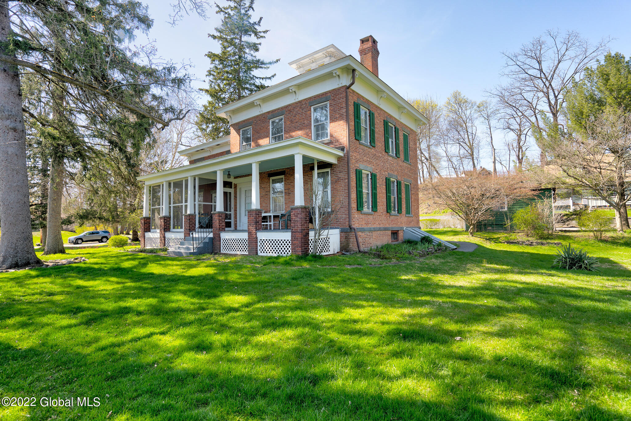 14 Walnut Street Catskill, NY 12414 - Photo 4 of 41 362604A0-A5D3-49BB-9AB9-6C439C347048