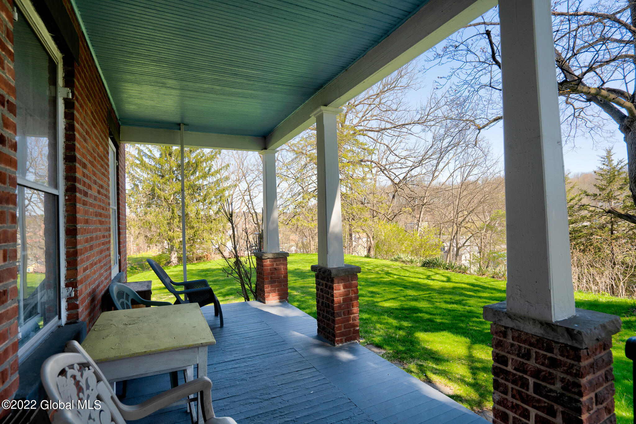 14 Walnut Street Catskill, NY 12414 - Photo 8 of 41 A145D7C9-9F84-4AF9-A52F-1F983DE446DE