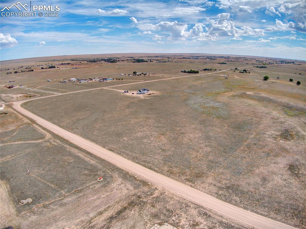 2420 North Log Road Calhan, CO 80808 - Photo 14 of 47 a view of an ocean
