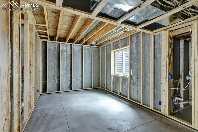 $1,200,000 | 2420 North Log Road, Calhan, CO 80808