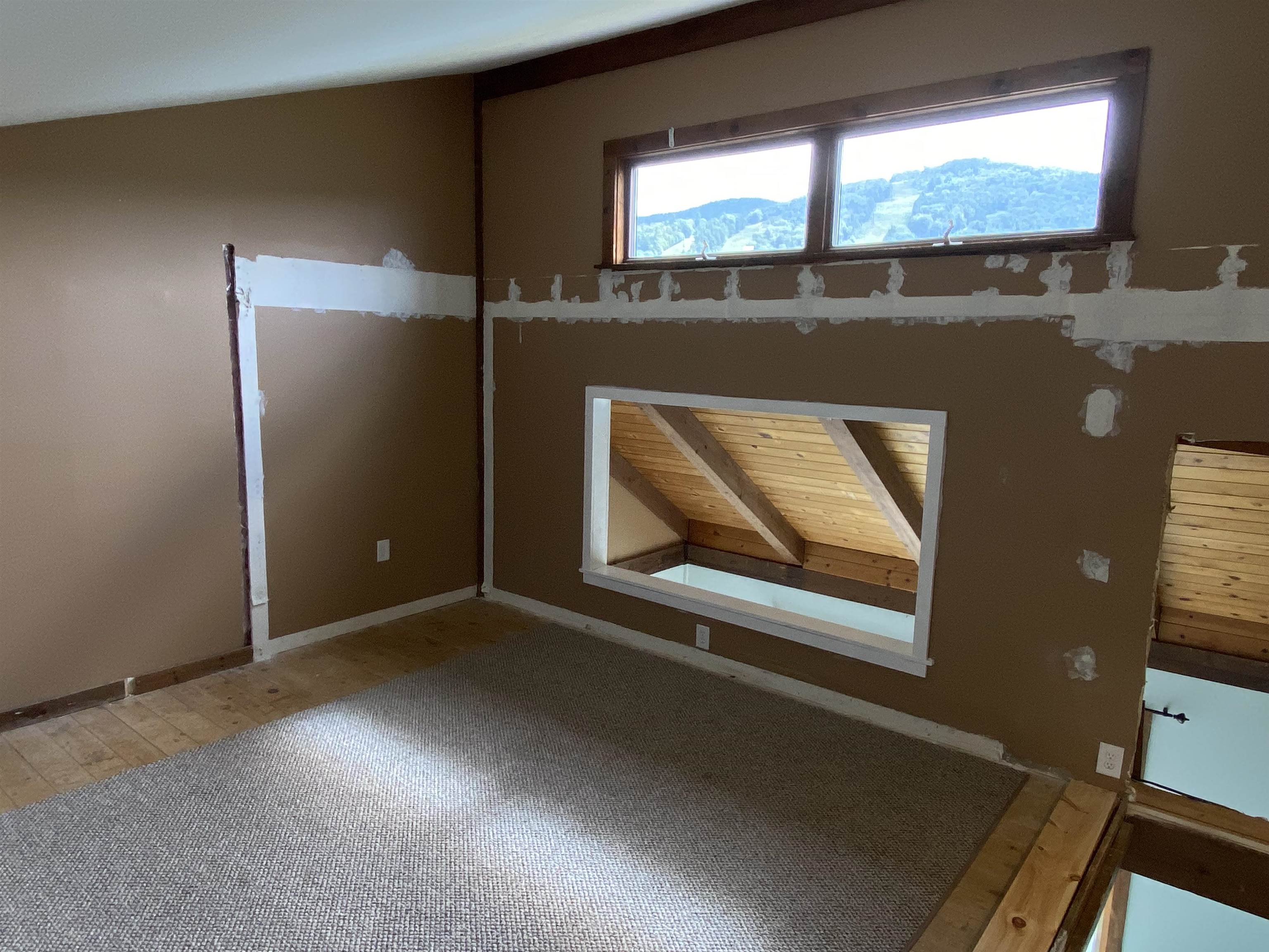 576 Francestown Road, Unit 16 Bennington, NH 03442 - Photo 8 of 11