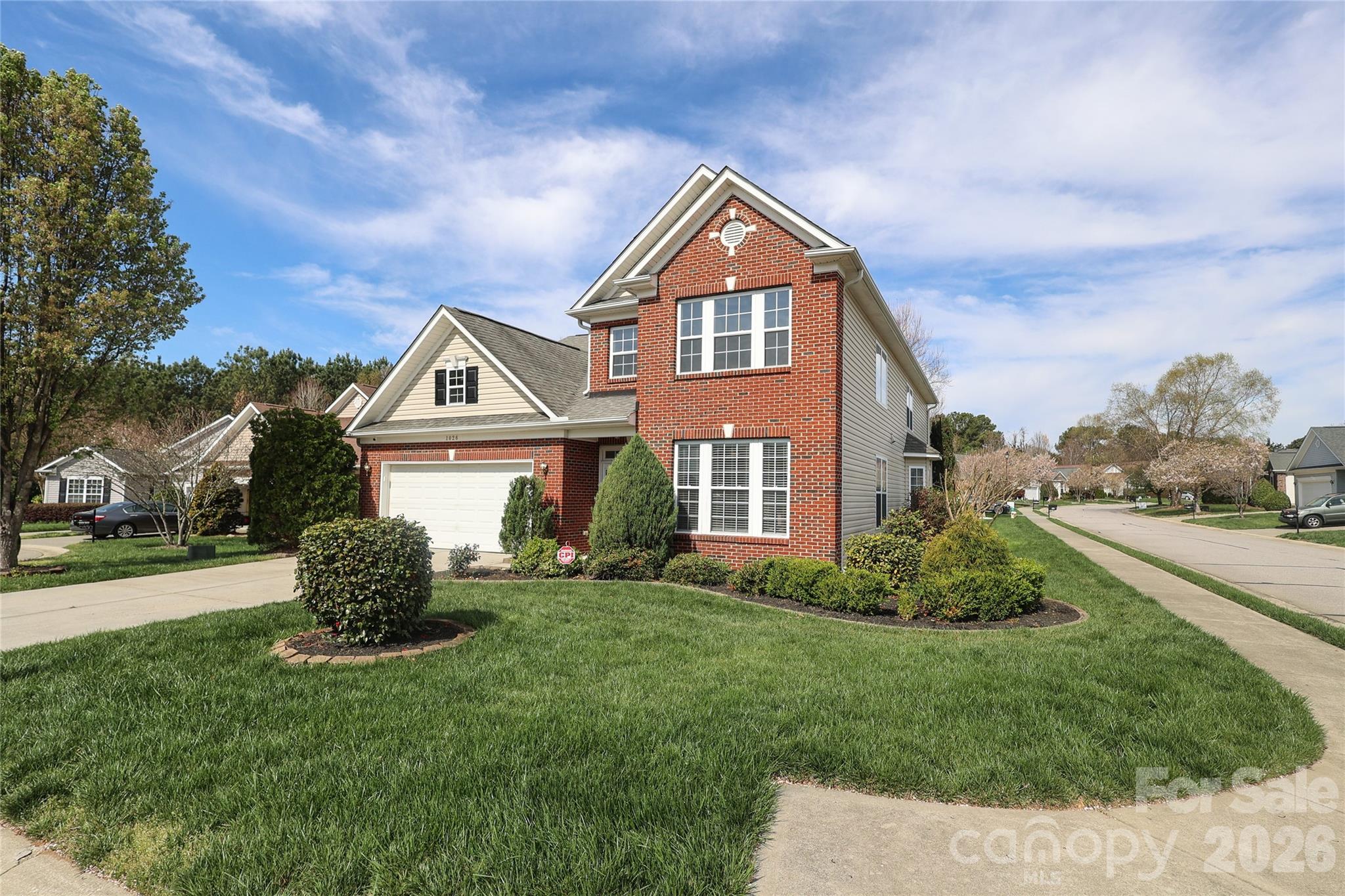 1026 Peridot Court Fort Mill, SC 29708 - Photo 2 of 48