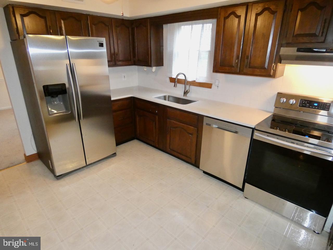 127 Sonant Drive Newark, DE 19713 - Photo 19 of 90 Kitchen