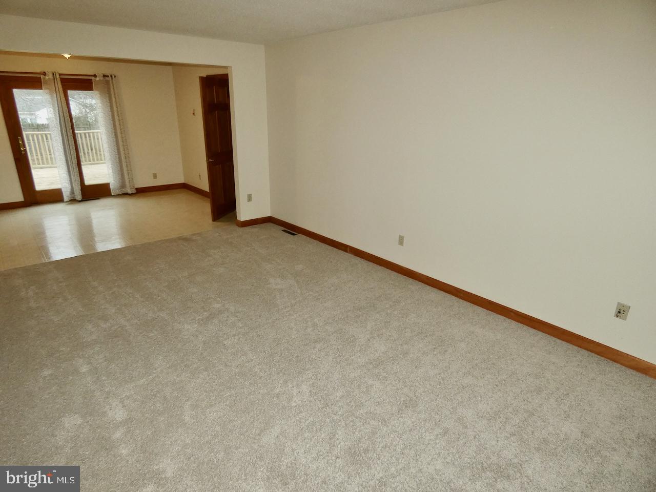 127 Sonant Drive Newark, DE 19713 - Photo 34 of 90 Family Room