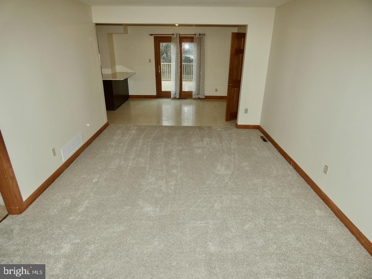 127 Sonant Drive Newark, DE 19713 - Photo 35 of 90 Family Room