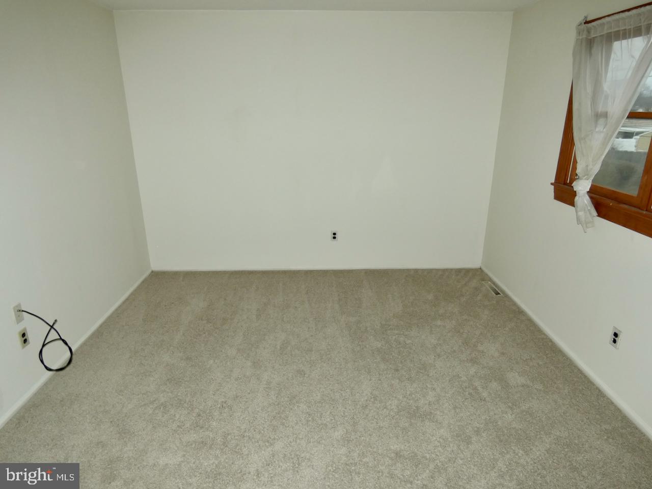 127 Sonant Drive Newark, DE 19713 - Photo 54 of 90 Bedroom 2