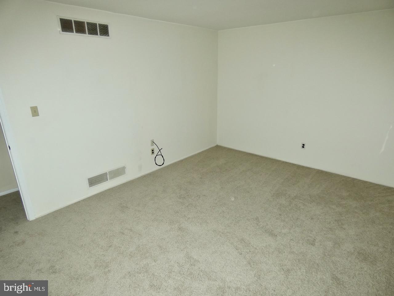 127 Sonant Drive Newark, DE 19713 - Photo 55 of 90 Bedroom 2