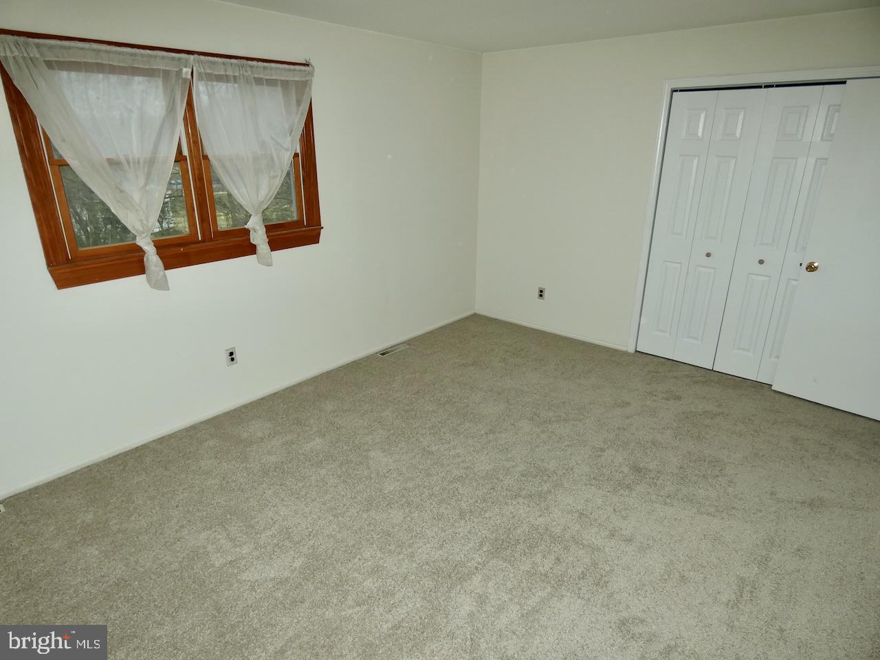 127 Sonant Drive Newark, DE 19713 - Photo 58 of 90 Bedroom 2