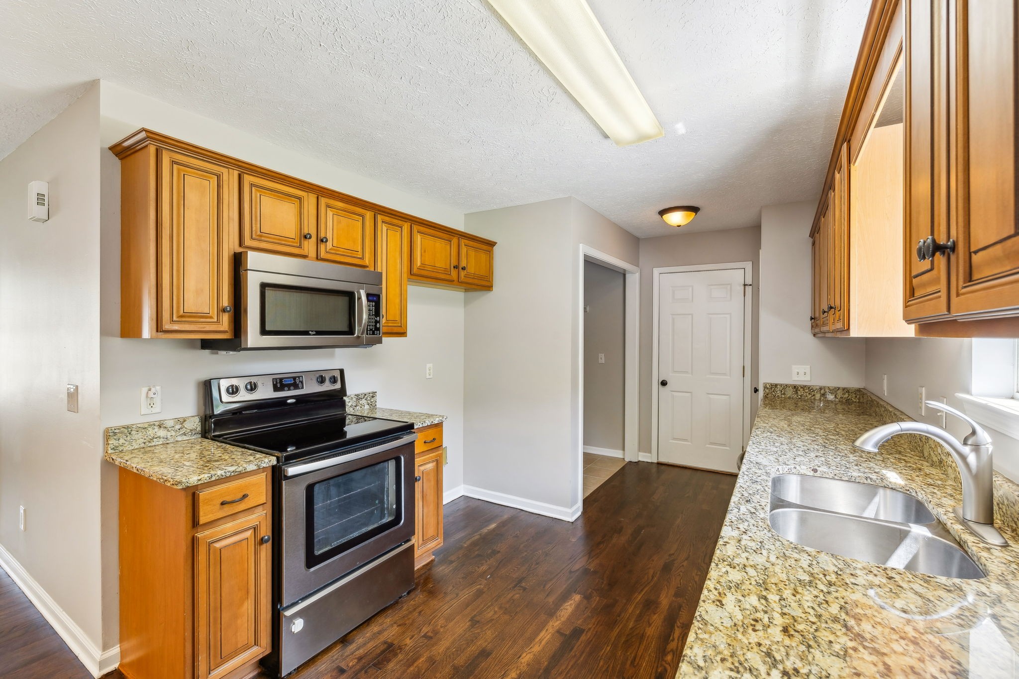 1005 Creek Bottom Road White Bluff, TN 37187 - Photo 13 of 33 Gallery Image 13