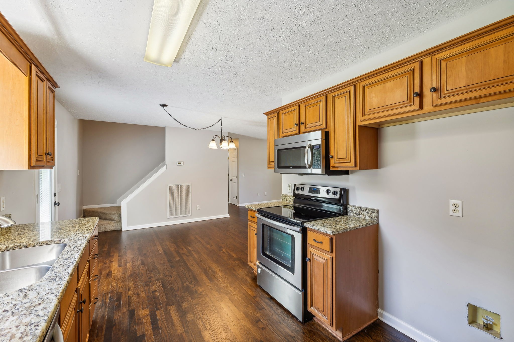 1005 Creek Bottom Road White Bluff, TN 37187 - Photo 14 of 33 Gallery Image 14