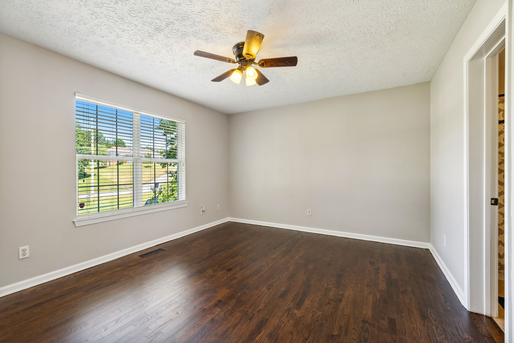 1005 Creek Bottom Road White Bluff, TN 37187 - Photo 16 of 33 Gallery Image 16