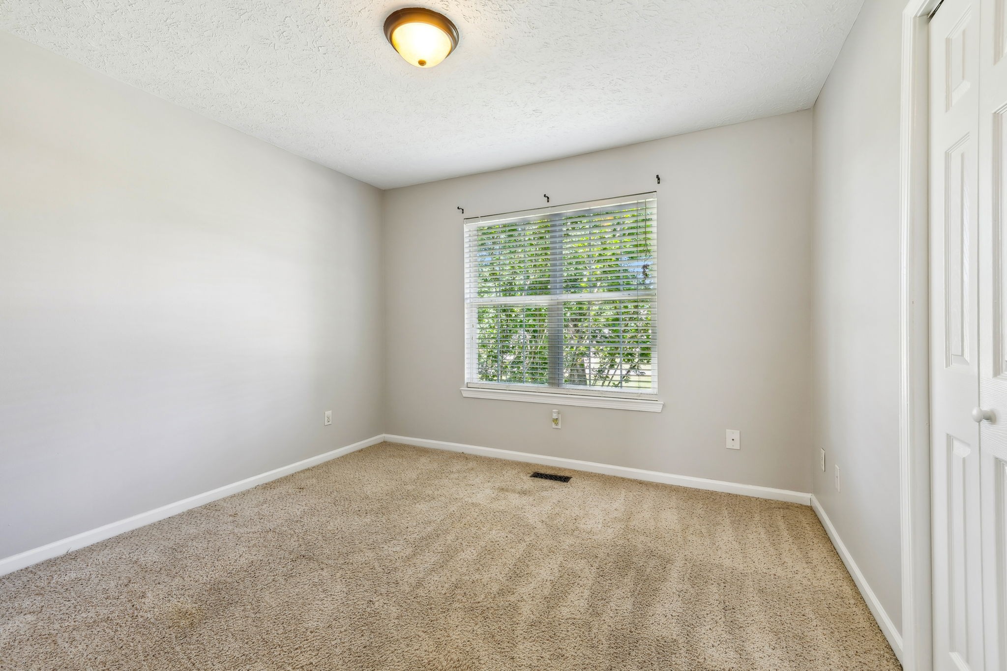 1005 Creek Bottom Road White Bluff, TN 37187 - Photo 21 of 33 Gallery Image 21
