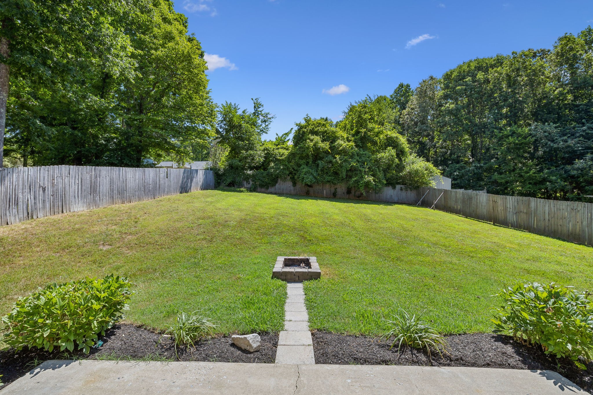 1005 Creek Bottom Road White Bluff, TN 37187 - Photo 28 of 33 Gallery Image 28