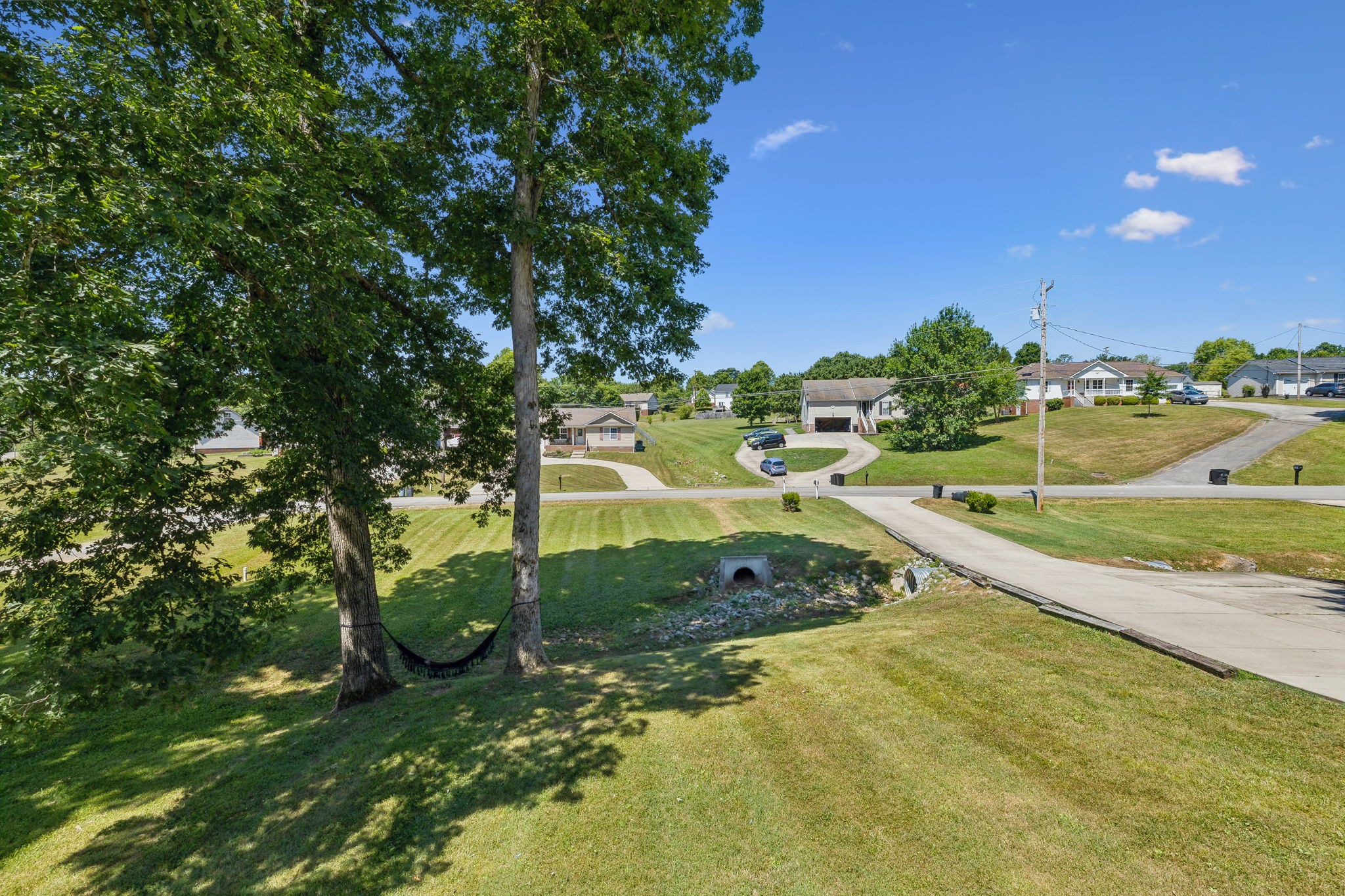 1005 Creek Bottom Road White Bluff, TN 37187 - Photo 4 of 33 Gallery Image 4