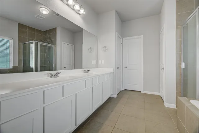 $335,000 | 6014 Prince Place Drive, Rosenberg, TX 77471