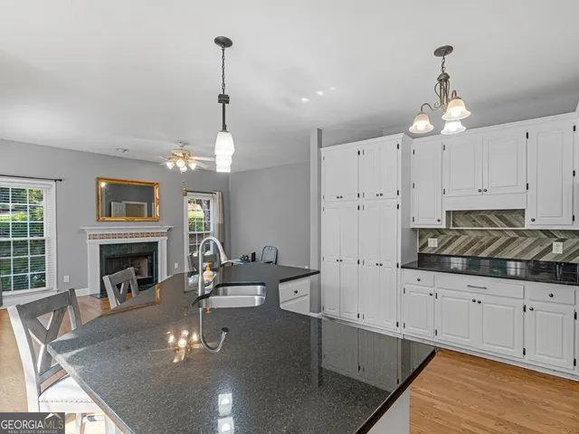 a view of an entryway