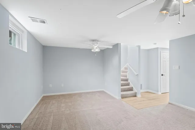 $2,728 | 1989 Bowline Loop, Woodbridge, VA 22192