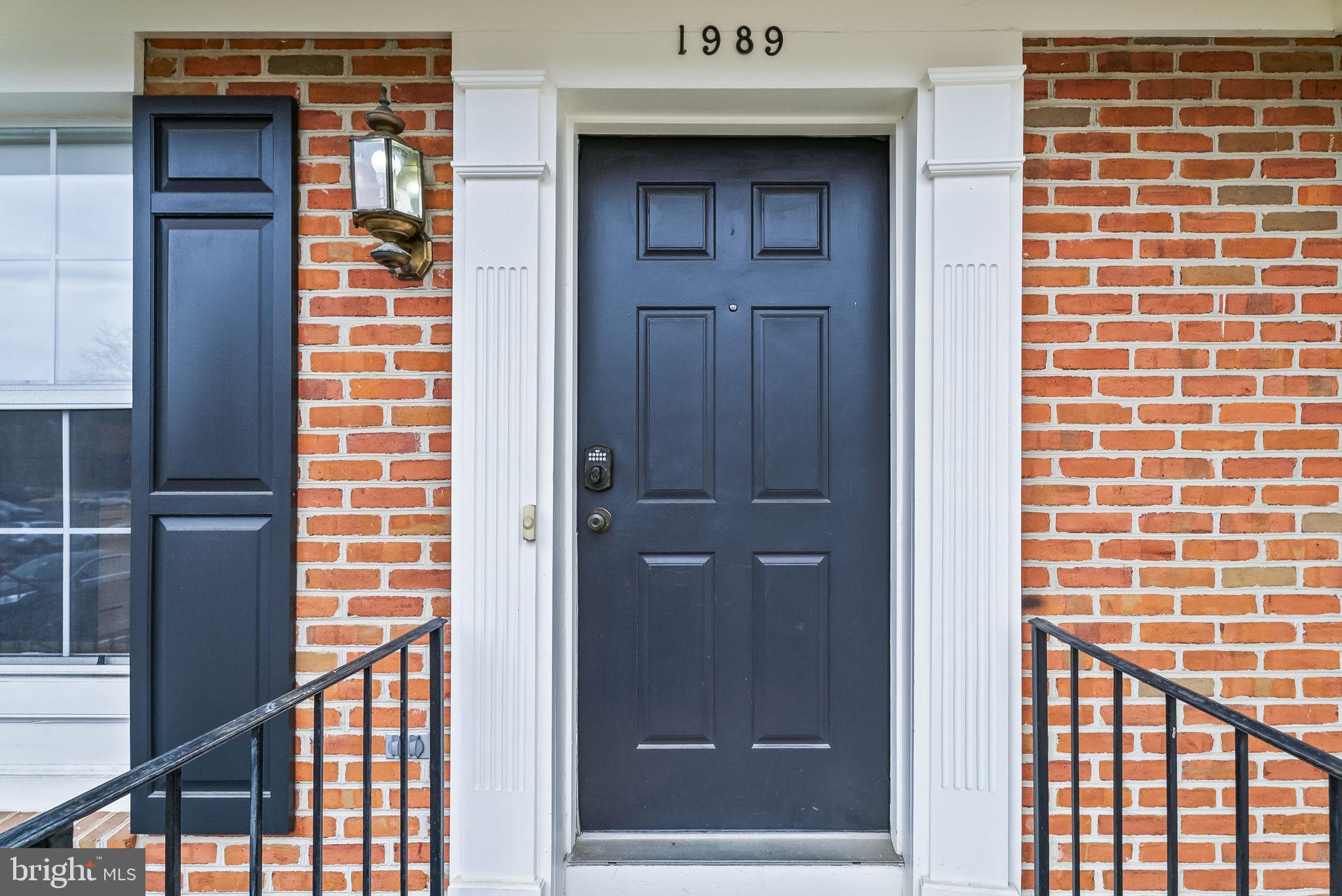 1989 Bowline Loop Woodbridge, VA 22192 - Photo 5 of 30 a view of front door and bedroom