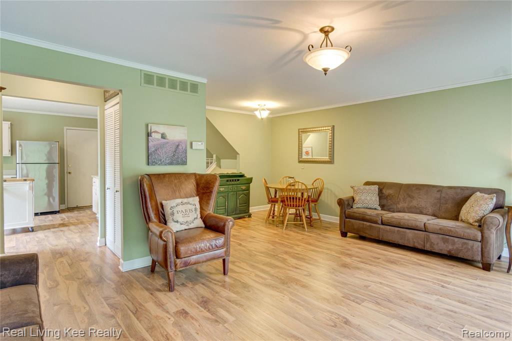 1590 Ravine Lane, Unit 171 Rochester Hills, MI 48306 - Photo 5 of 22