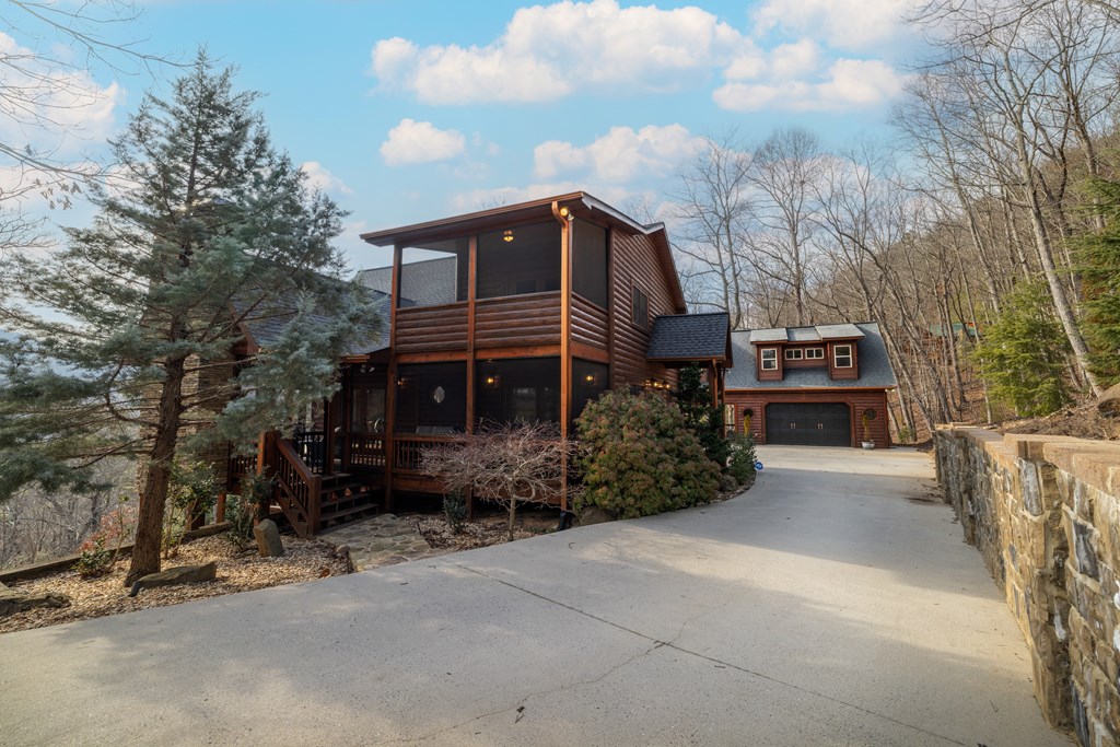 101 Falling Rock Road Blue Ridge, GA 30513 - Photo 10 of 64