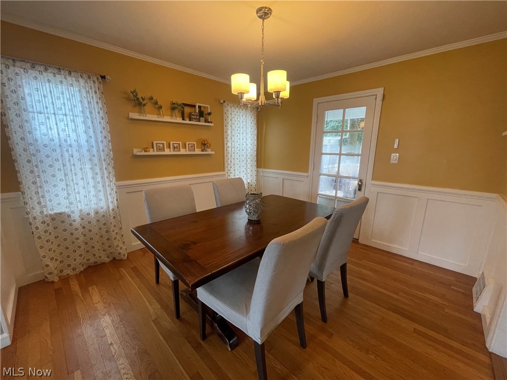 4318 Groveland Road University Heights, OH 44118 - Photo 24 of 34