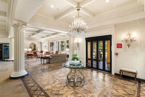 $425,000 | 6335 West Northwest Highway, Unit 2015, Dallas, TX 75225