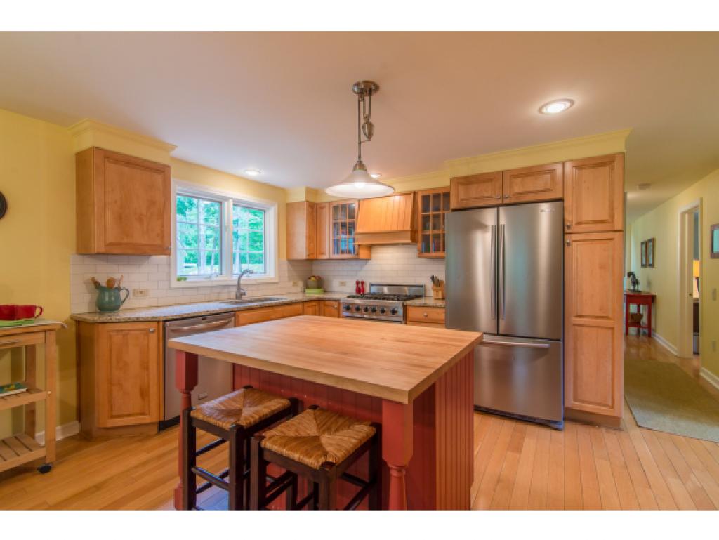 305 Powder-Horn Road Manchester, VT 05255 - Photo 7 of 16 Gallery Image 7