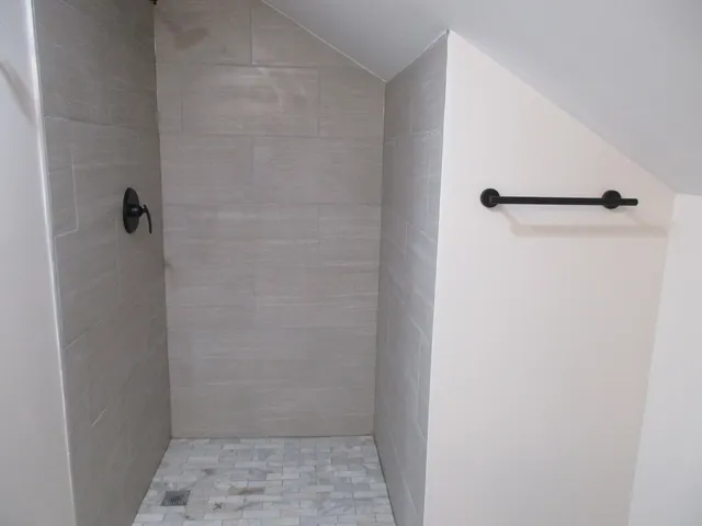 $279,000 | 1134 West 104th Street, Chicago, IL 60643