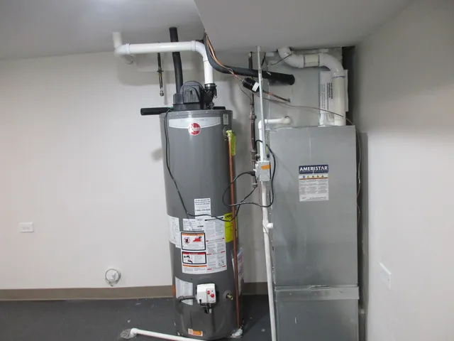 $279,000 | 1134 West 104th Street, Chicago, IL 60643