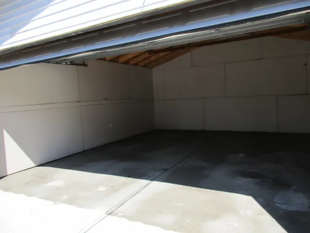 $279,000 | 1134 West 104th Street, Chicago, IL 60643