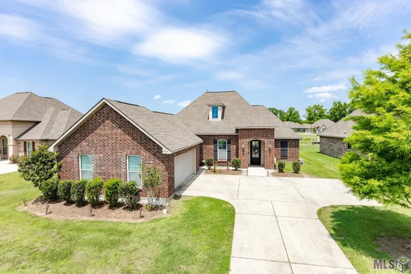 $350,000 | 6318 Union Drive, Addis, LA 70710
