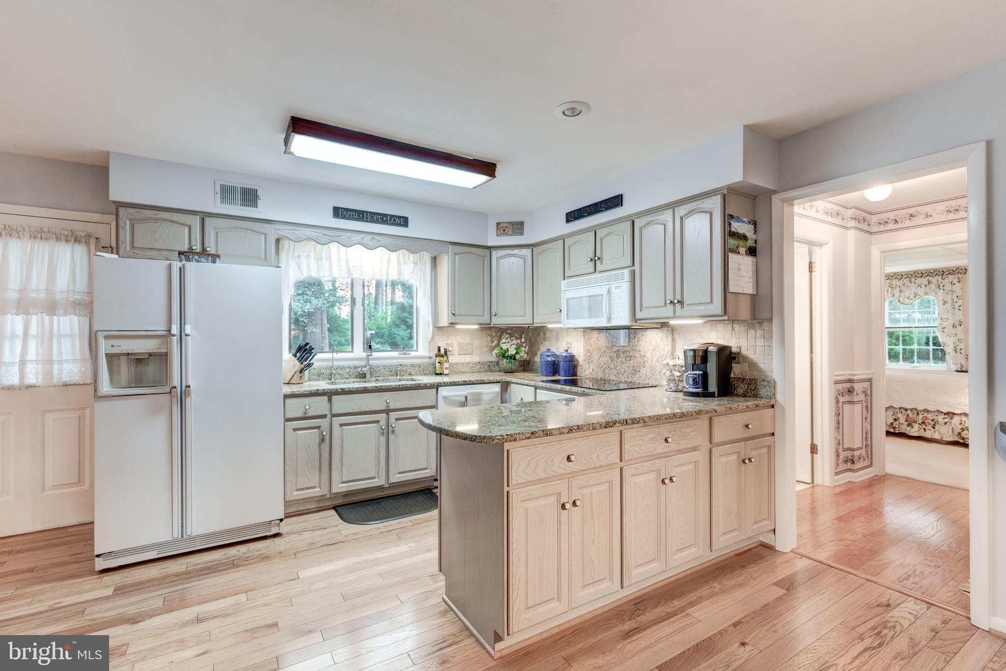 495 Leisters Church Road Westminster, MD 21157 - Photo 35 of 59 Kitchen