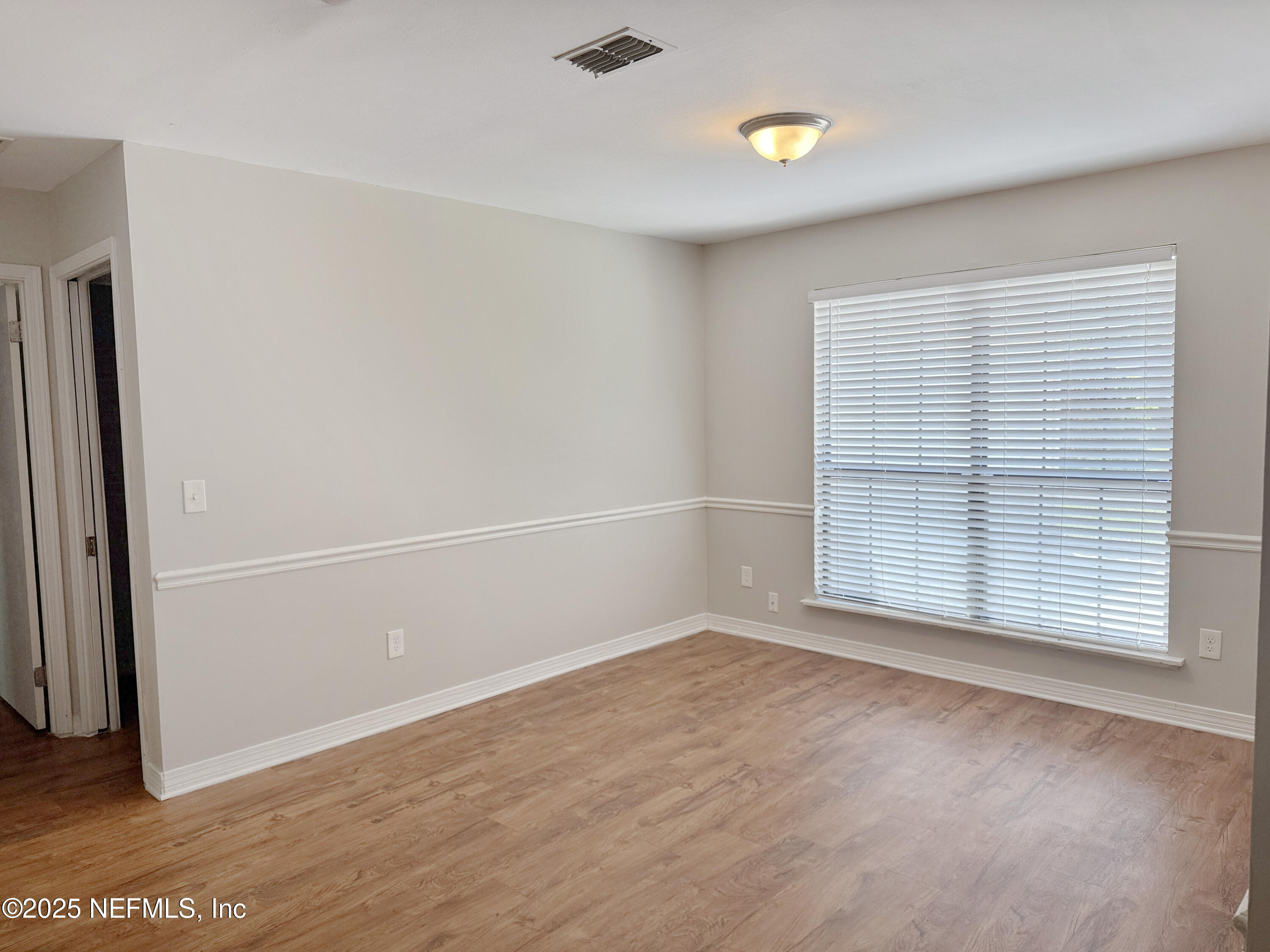8161 Crosswind Road Jacksonville, FL 32244 - Photo 5 of 26 Dining room