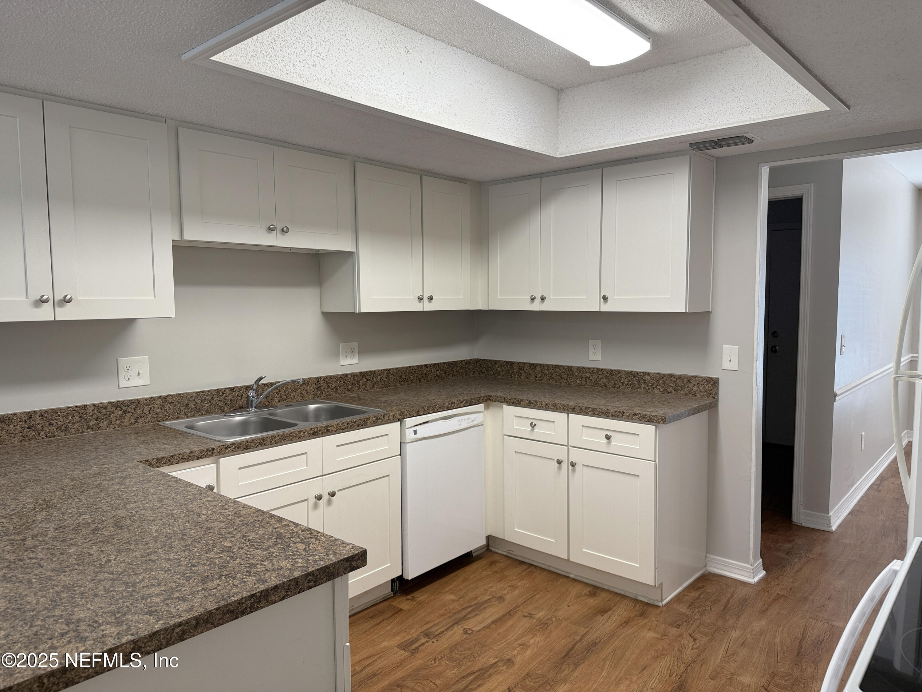 8161 Crosswind Road Jacksonville, FL 32244 - Photo 10 of 26 Kitchen