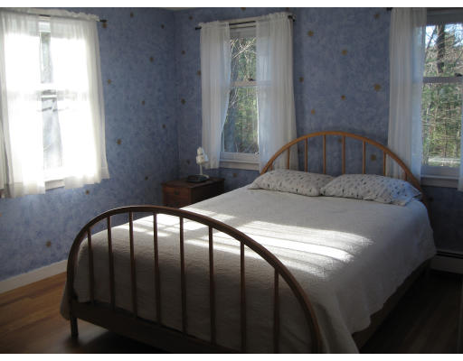32 Deerfield Road Sherborn, MA 01770 - Photo 11 of 16 Gallery Image 11