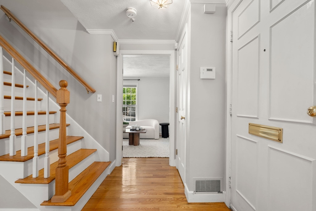 32 Linden Street, Unit 5 Wellesley, MA 02482 - Photo 11 of 23