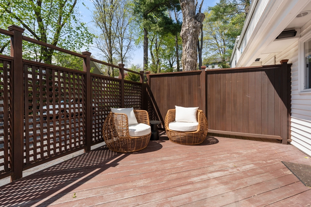 32 Linden Street, Unit 5 Wellesley, MA 02482 - Photo 22 of 23