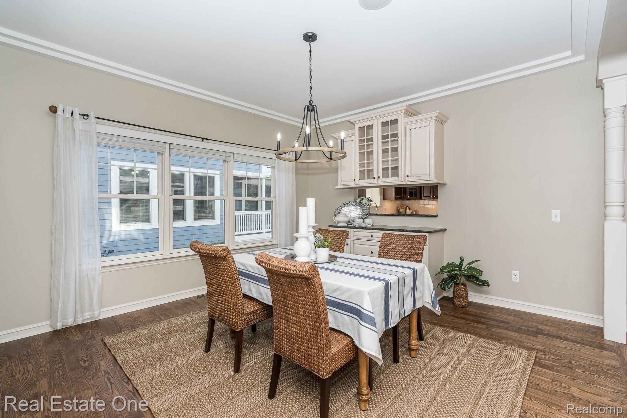 341 Griggs Street Rochester, MI 48307 - Photo 7 of 49 Dining Room