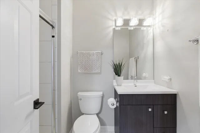 $4,500 | 2140 North Winchester Avenue, Unit 10, Chicago, IL 60614