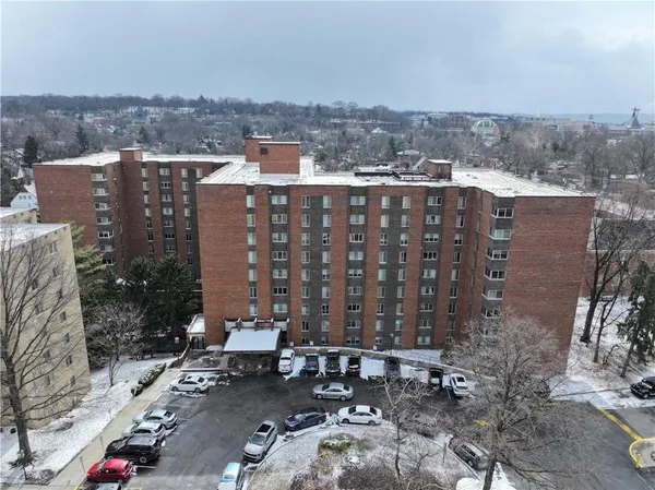 $185,000 | 5 Bayard Road, Unit 621, Pittsburgh, PA 15213