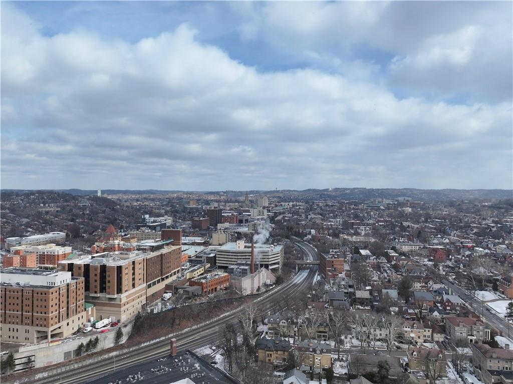 5 Bayard Road, Unit 621 Pittsburgh, PA 15213 - Photo 33 of 38 a view of a city