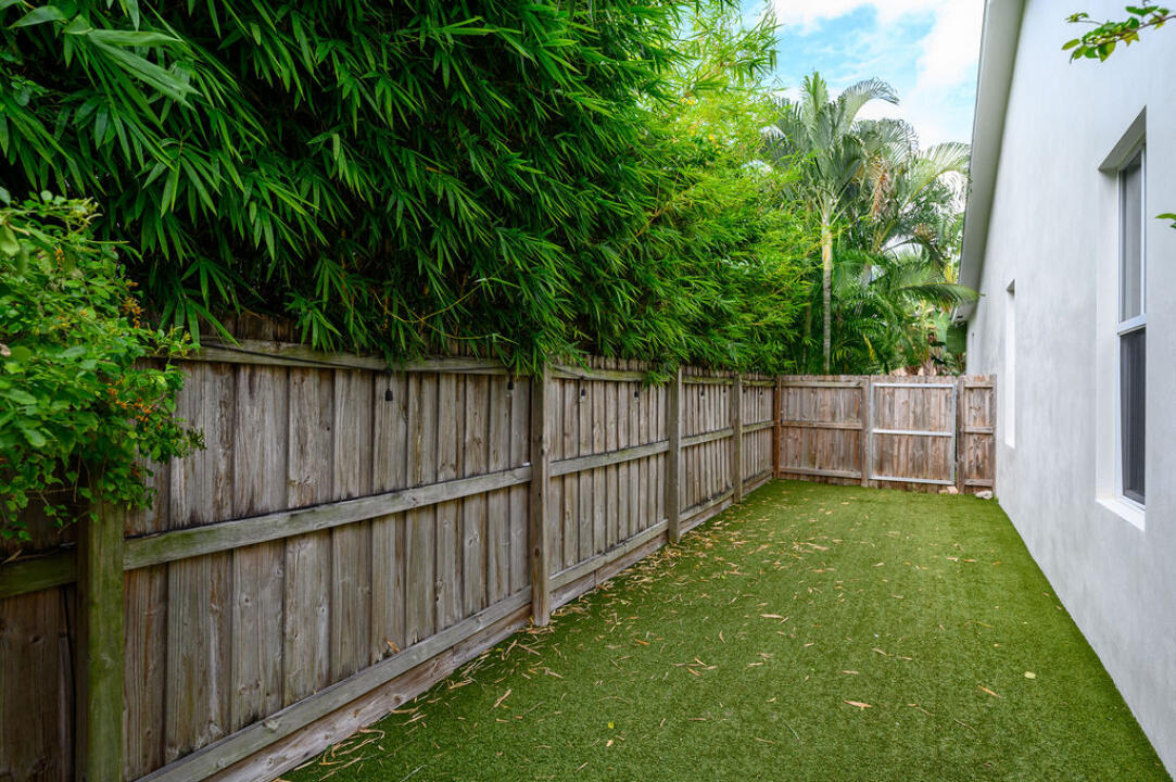 274 Northeast 5th Street Boca Raton, FL 33432 - Photo 54 of 62 54