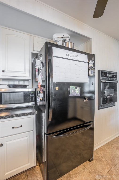 1833 East David Road Kettering, OH 45440 - Photo 19 of 47 Kitchen