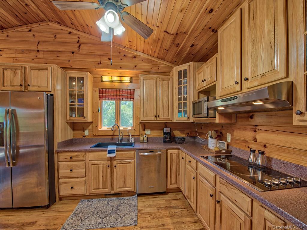 438 Sheep Pasture Road Waynesville, NC 28785 - Photo 12 of 36 Gallery Image 12
